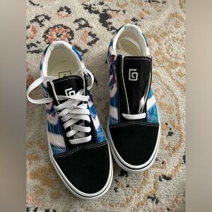 Vans sneakers size 7.5 men’s size 9 women’s